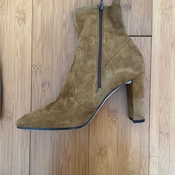 INEZ PAZ BOOTS IN RYE SUEDE - Picture 4 of 6